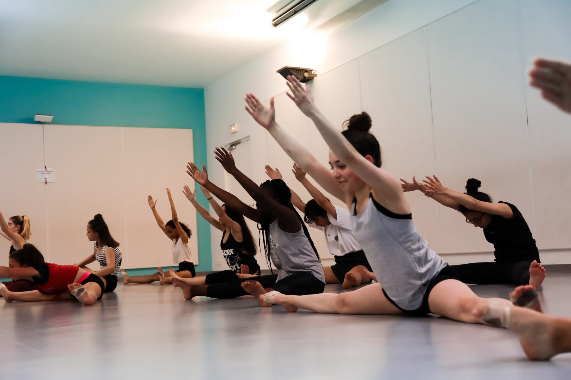 Cours de danse street, lyrical jazz et modern jazz à Bussy Saint
